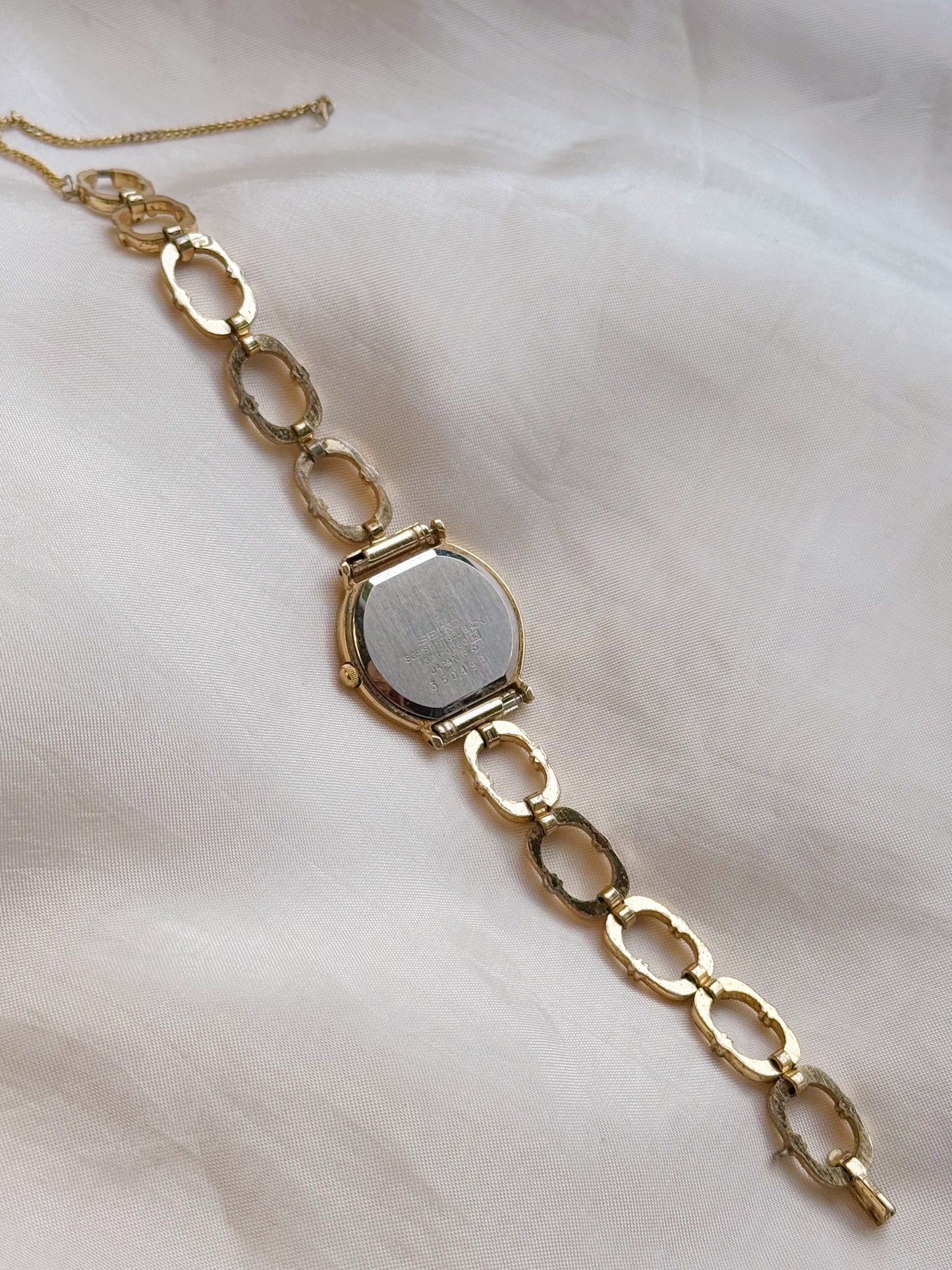 Rare Seiko Vintage Bracelet Women’s Watch – 1990s Japanese Quartz