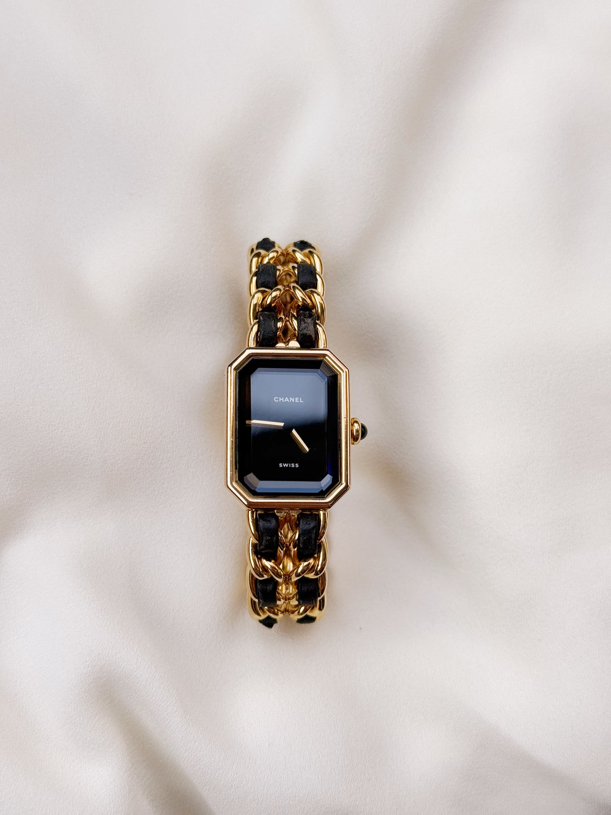 Vintage Chanel Premiere Women’s Gold plated and leather watch; in M