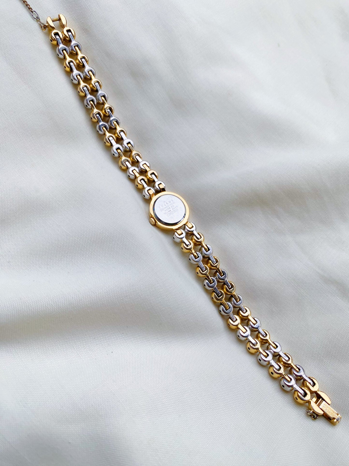 Rare Vintage Petite Seiko Two tone watch | Balls Bracelet | 1980s dainty watch