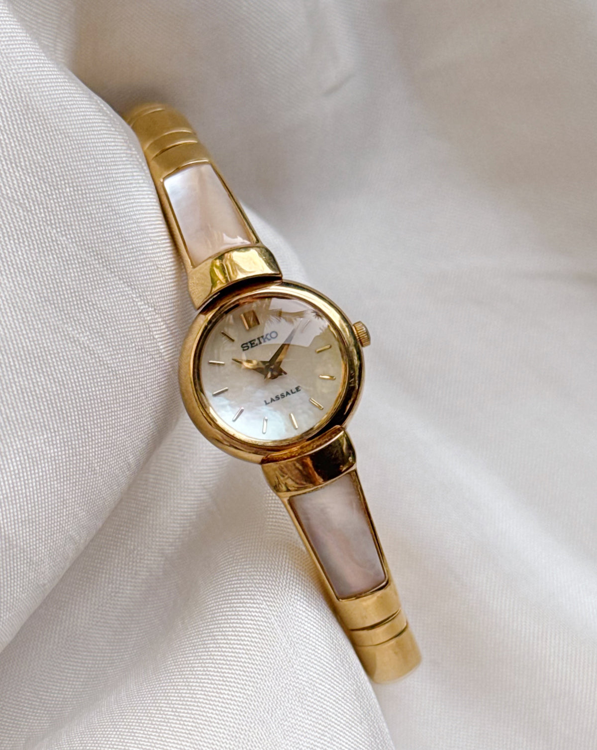 RARE Seiko Lassale 1990s vintage women’s watch; Pastel Pink Colour Stone