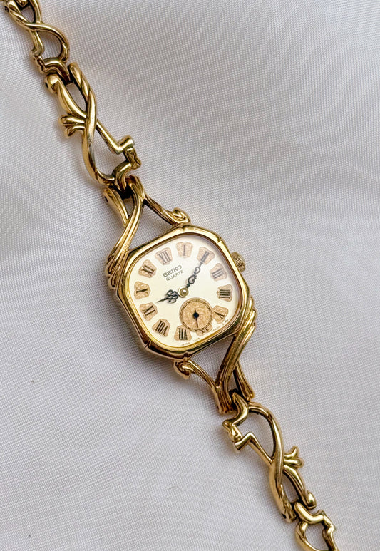 Vintage Ultra Rare Seiko Subsecond Dial Gold plated Watch for women
