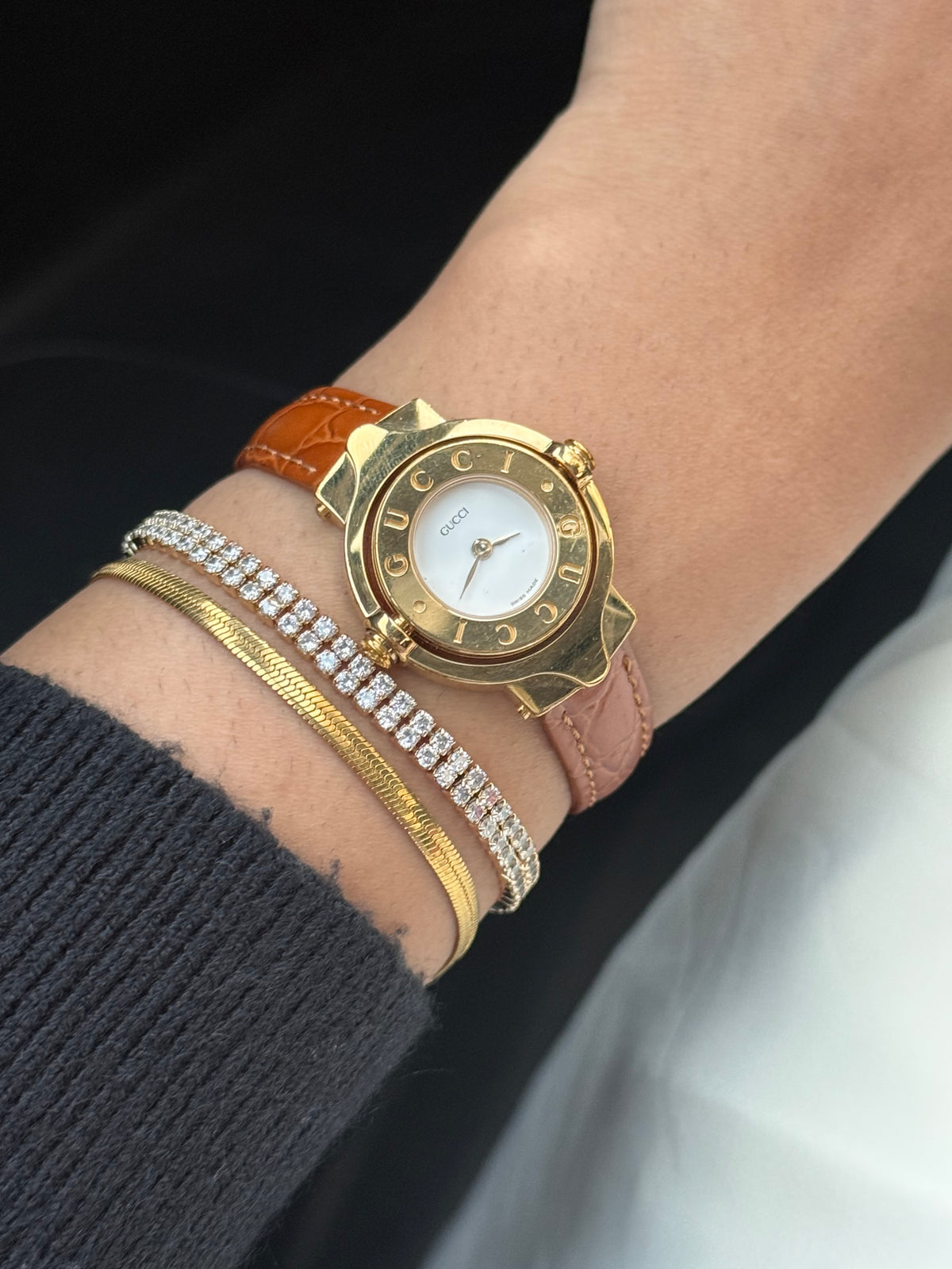 Vintage Gucci Rare Peekaboo 90s Gold Plated 6600L Quartz Watch ; Luxury Swiss timepiece