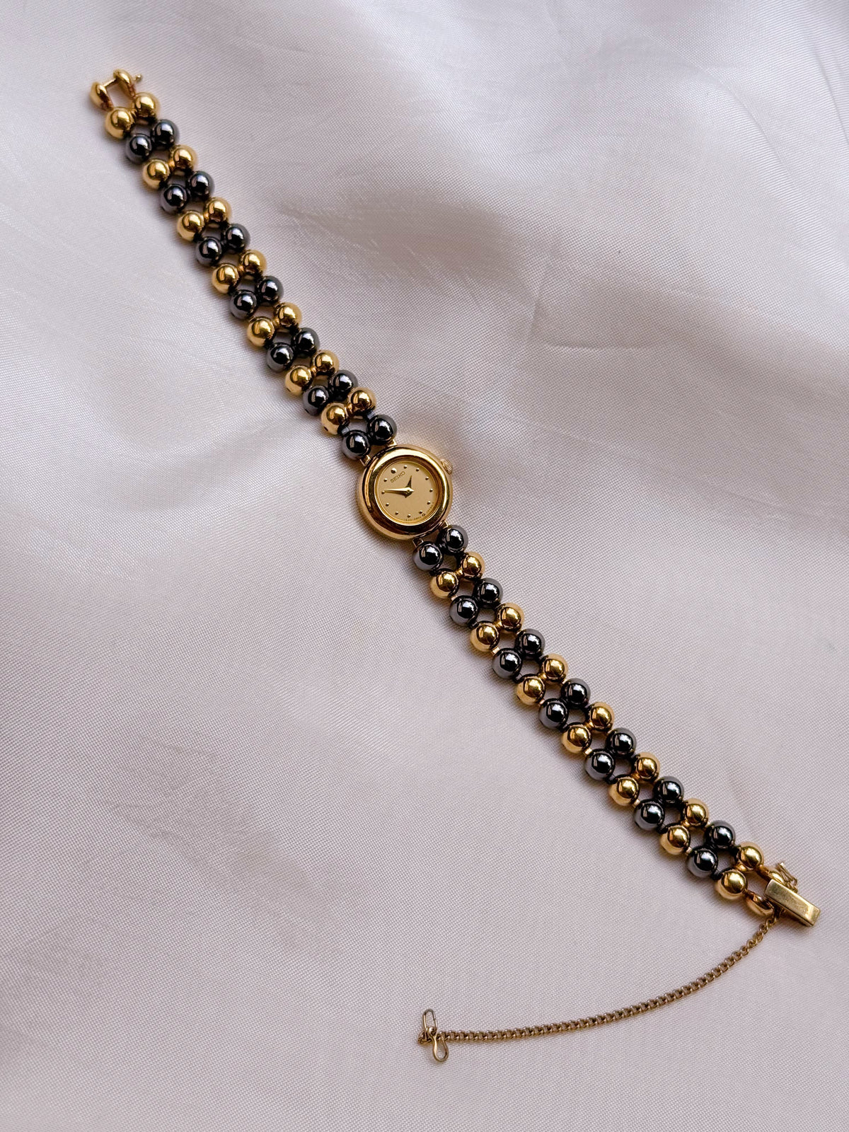 Rare Vintage Petite Seiko Two tone Bracelet Watch | 1980s dainty watch