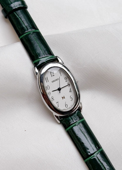 Seiko Noie Bagnoire Vintage Watch for women; Silver, Leather Strap