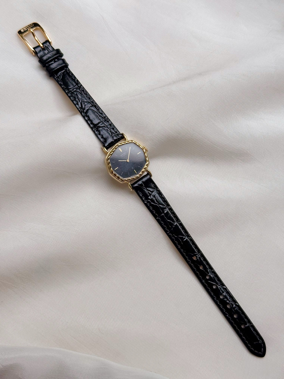 Seiko Rare Leather strap watch
